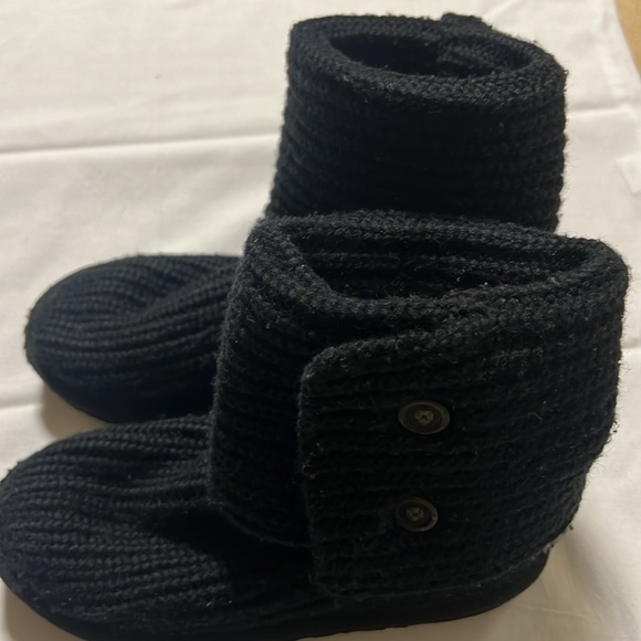 Australia Candy Knit Sweater Slip UUG Boots - Picture 2 of 5